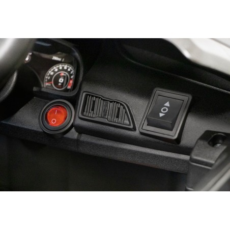 Voiture électrique enfant Audi R8 Performance, 2 moteurs 30w, télécommande parentale 2.4 Ghz Voitures électriques